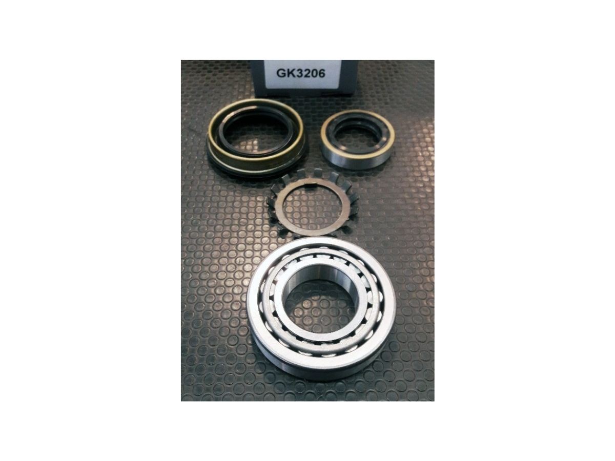 Rueda Trasera Kit Nissan Terrano/Trade Diesel/Pathfinder (R50)/Navara/D22 85-25