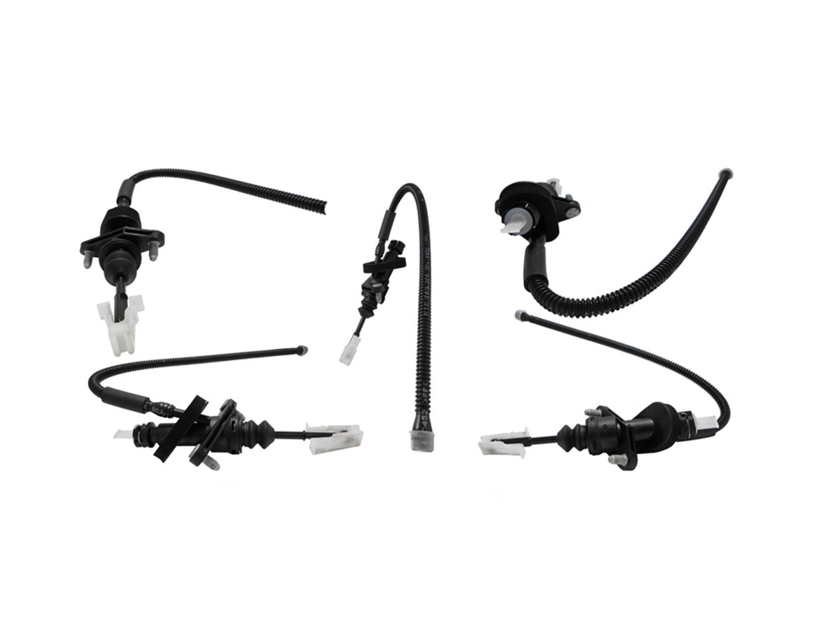 Bomba=Cilindro Maestro (Va En El Pedal) Chevrolet  Corsa II 1.7/1.8 Meriva 1.7/1.8  00-17